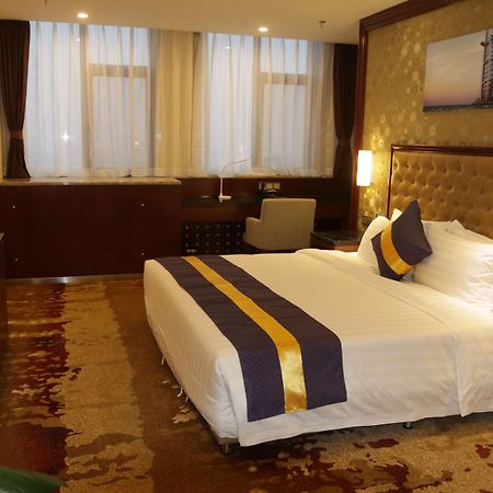 Best Western Hotel Yantai Exterior photo