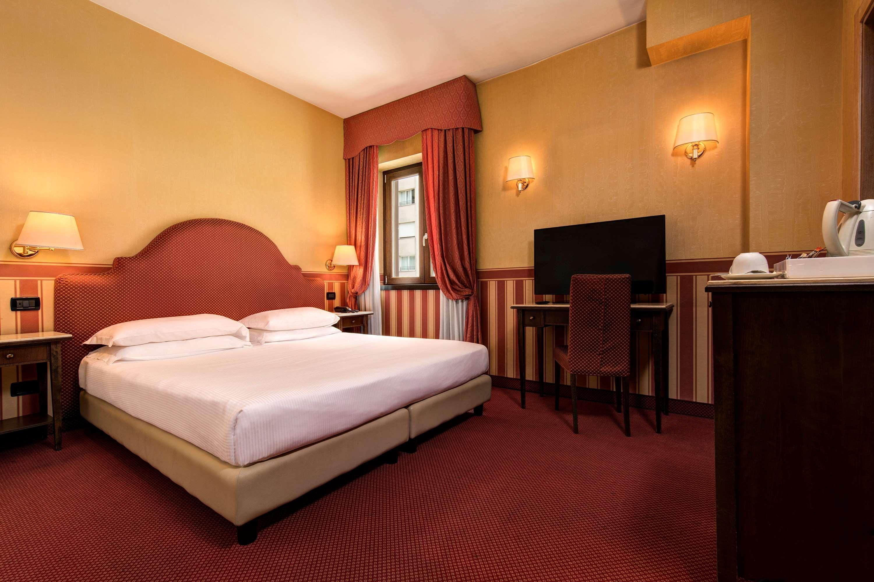 Best Western Hotel Yantai Exterior photo