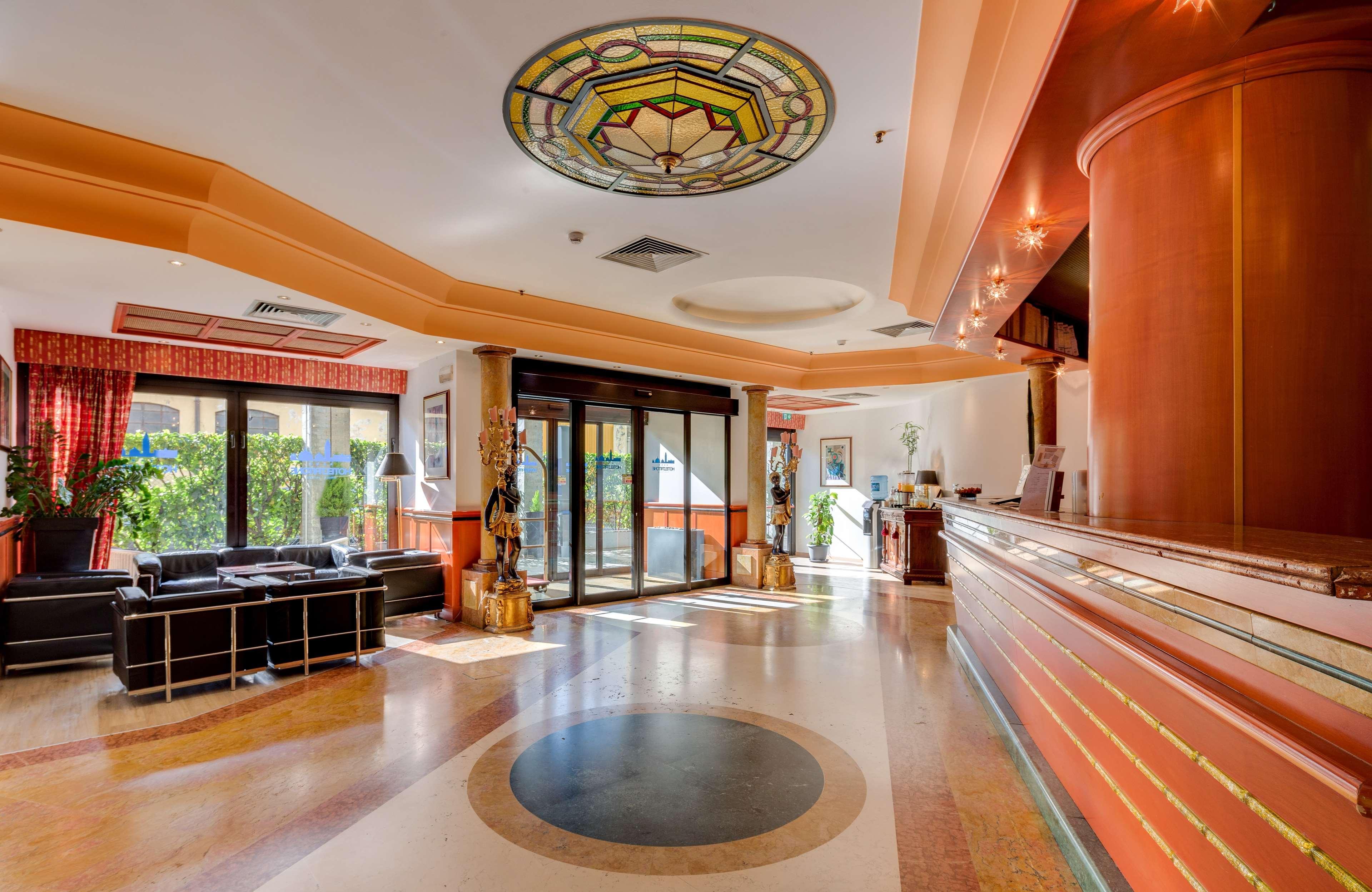 Best Western Hotel Yantai Exterior photo